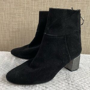 H&M Women’s Black Faux Suede Velvet/Ankle Zip-Up Boots Sparkle Heel Sz 9 (40)‎